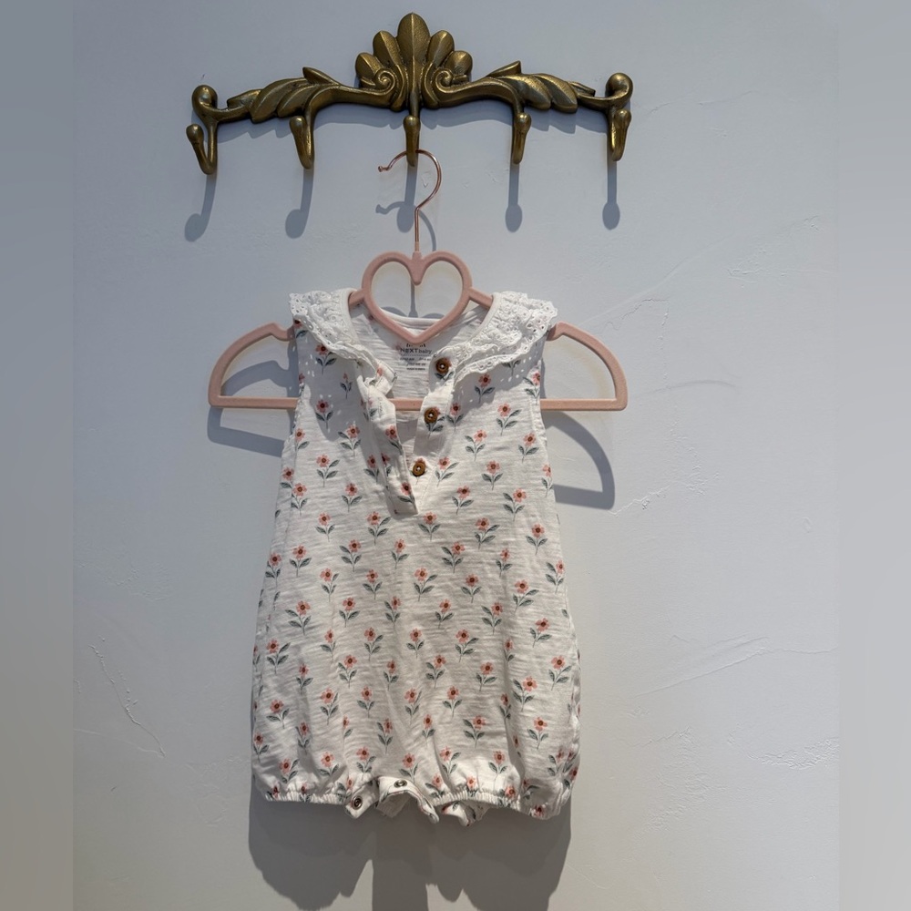 Set of 2 Floral Baby Rompers with Lace Collarl